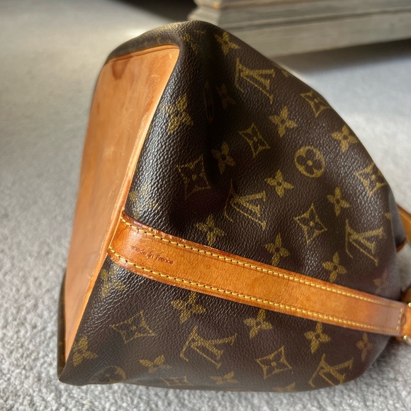 Louis Vuitton Petit Noé - Picture 8 of 11